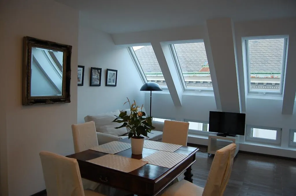 Alga Apartments Am Westbahnhof Vienna
